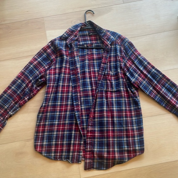 John Ashford Tops - Oversized plaid flannel